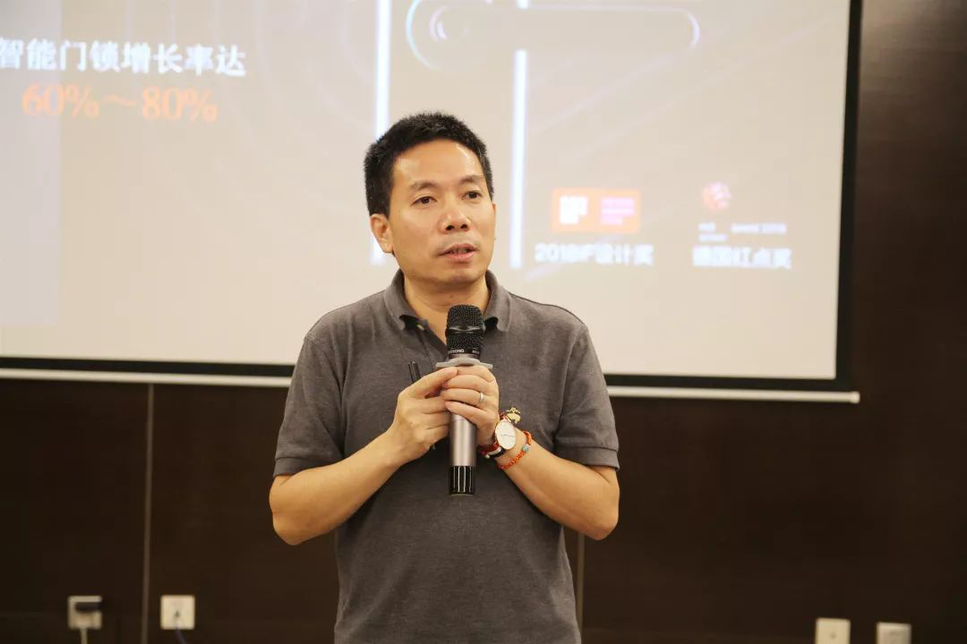 配圖 (8).png 配圖 (8).png